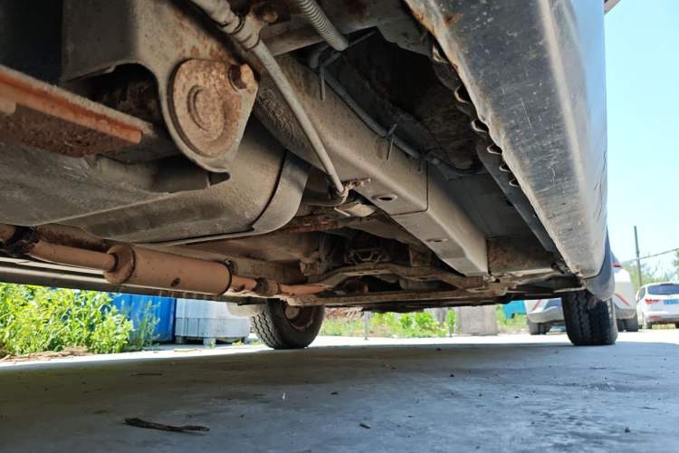 Used Wuling Hongguang 2014 1.2L Base Model China IV Chassis Rear Right