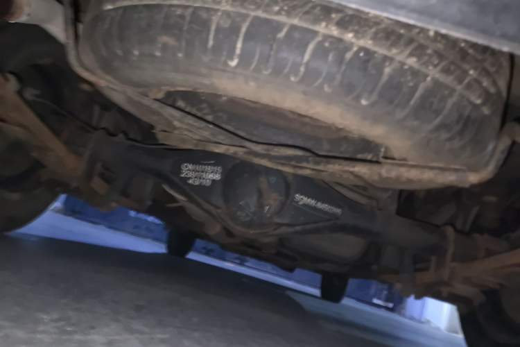 Used Wuling Hongguang 2014 1.5L Base Version Chassis Rear