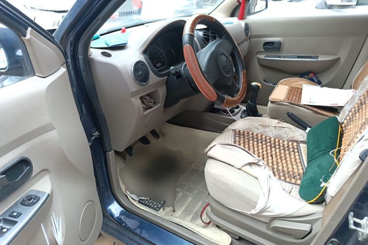 Used Wuling Hongguang 2014 1.2L Standard Model China IV Driver Seat