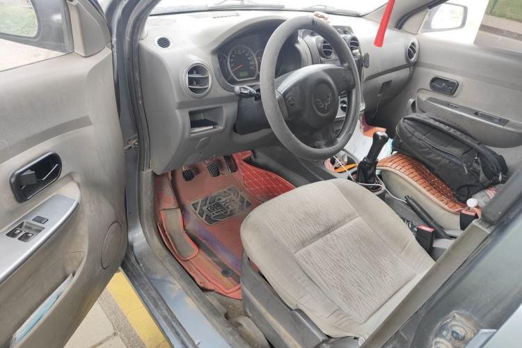 Used Wuling Hongguang 2014 1.2L Base Model China IV Driver Seat