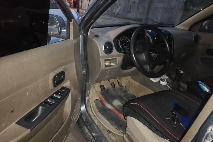 Used Wuling Hongguang 2014 1.2L Standard Model China IV Driver Seat