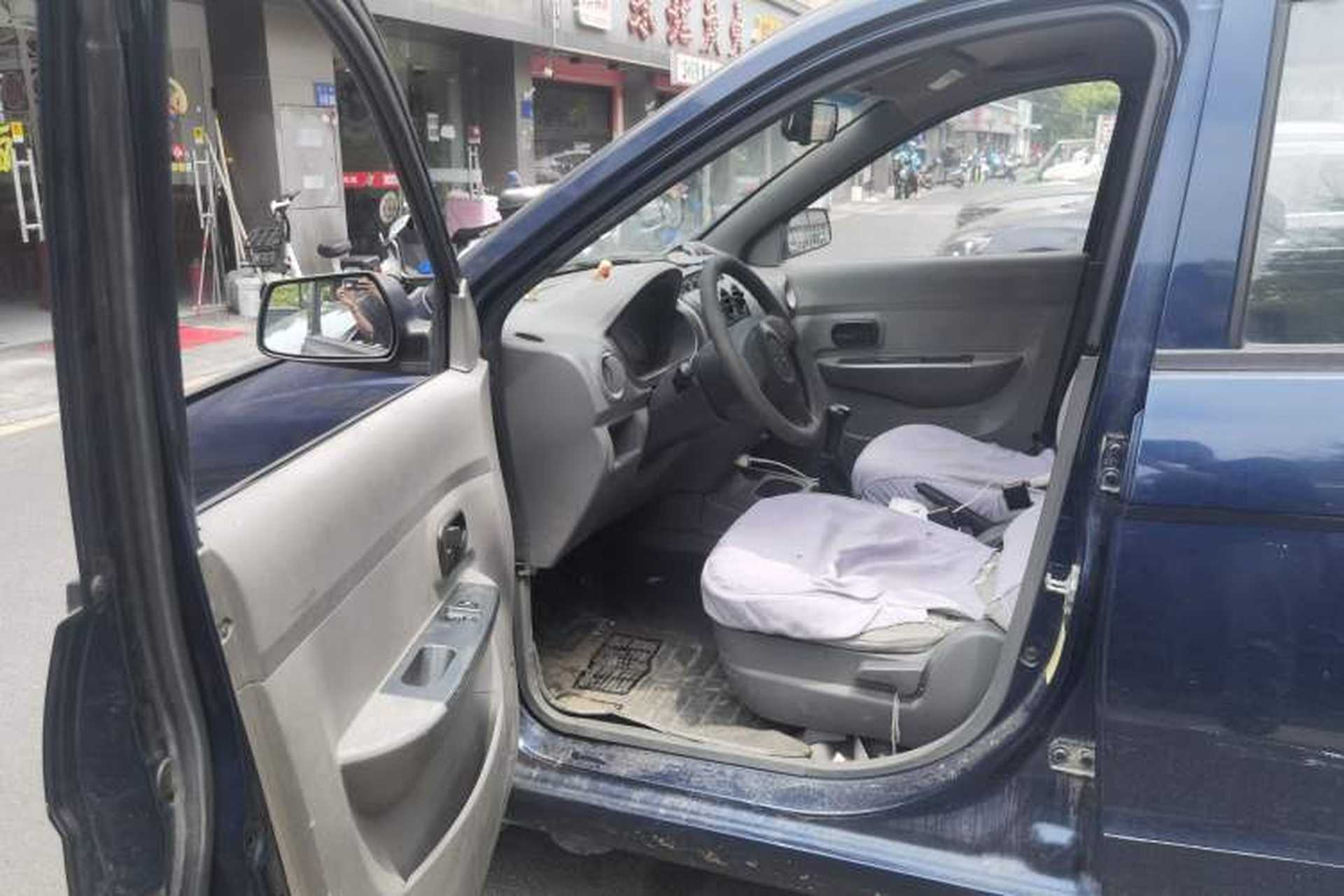Used Wuling Hongguang 2014 1.2L Base Model China IV Driver Seat
