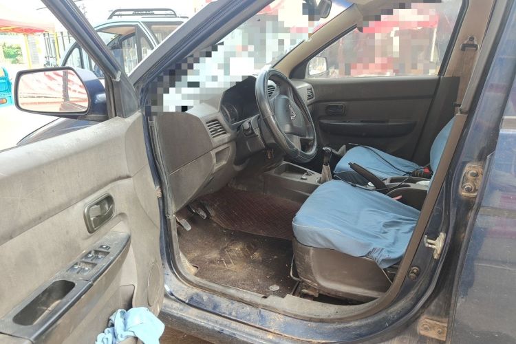 Used Wuling Hongguang 2014 1.2L Standard Model China IV Driver Seat