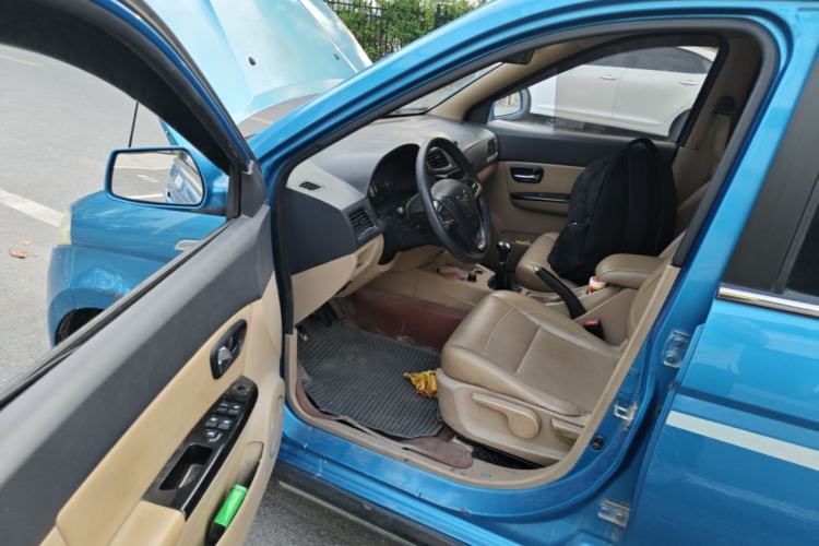 Used Wuling Hongguang 2014 1.2L S Comfort Model China IV Driver Seat