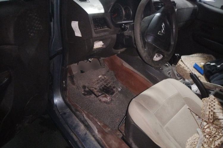 Used Wuling Hongguang 2014 1.2L Standard Model China IV Driver Seat