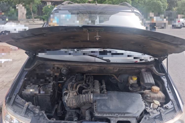 Used Wuling Hongguang 2014 1.2L Base Model China IV Engine Bay