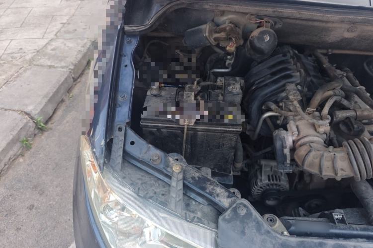 Used Wuling Hongguang 2014 1.2L Base Model China IV Engine Bay Right