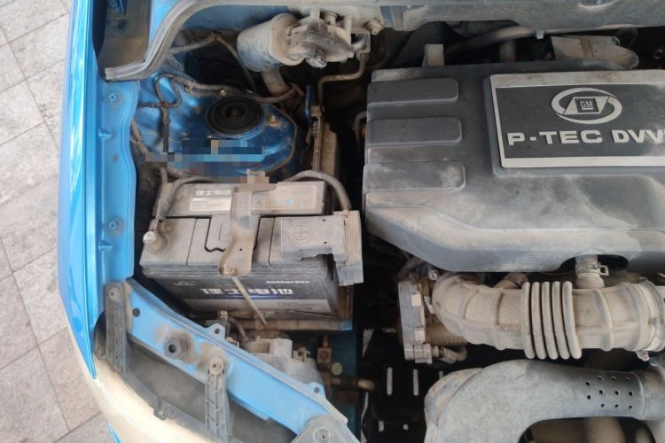 Used Wuling Hongguang 2014 1.5L S Luxury Model Engine Bay Right