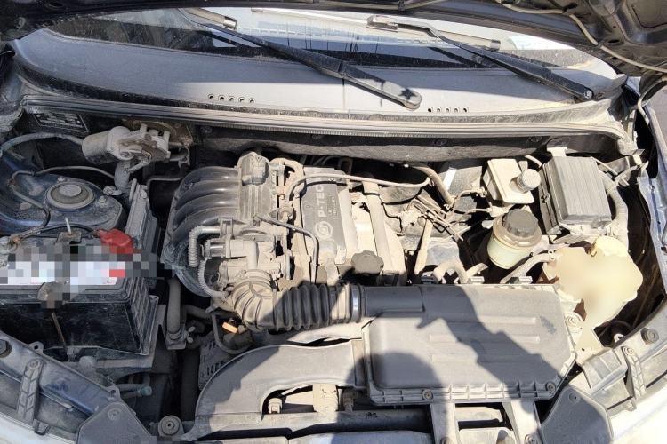 Used Wuling Hongguang 2014 1.2L Base Model China IV Engine Bay