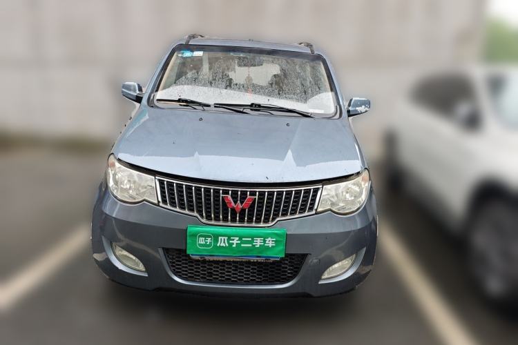 Used Wuling Hongguang 2014 1.2L Standard Model China IV Front
