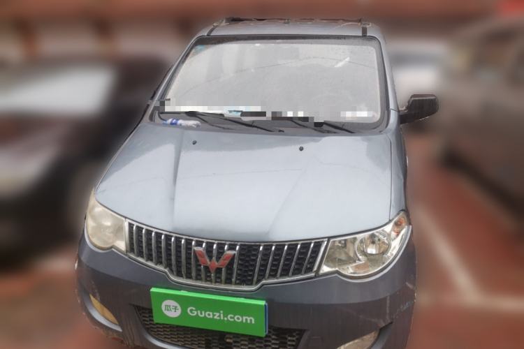 Used Wuling Hongguang 2014 1.5L Base Version Front