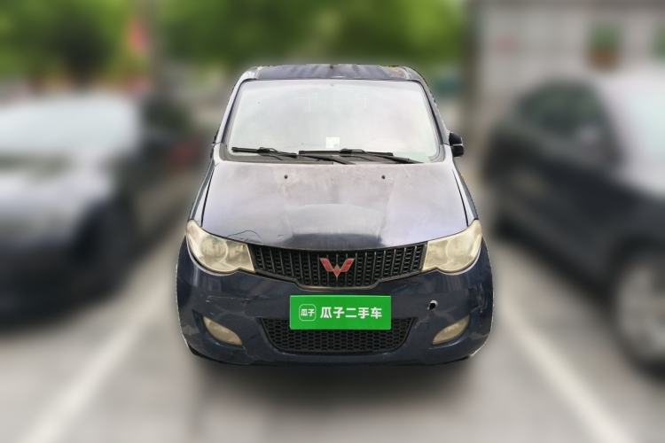 Used Wuling Hongguang 2014 1.5L Base Version Front