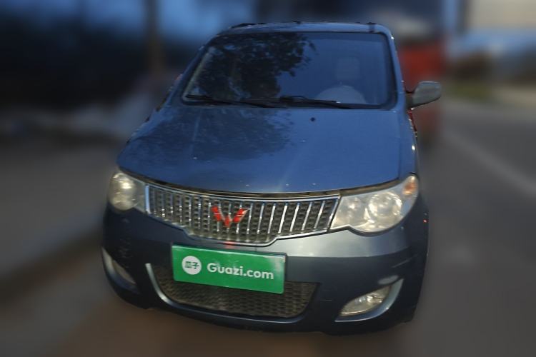 Used Wuling Hongguang 2014 1.2L Standard Model China IV Front