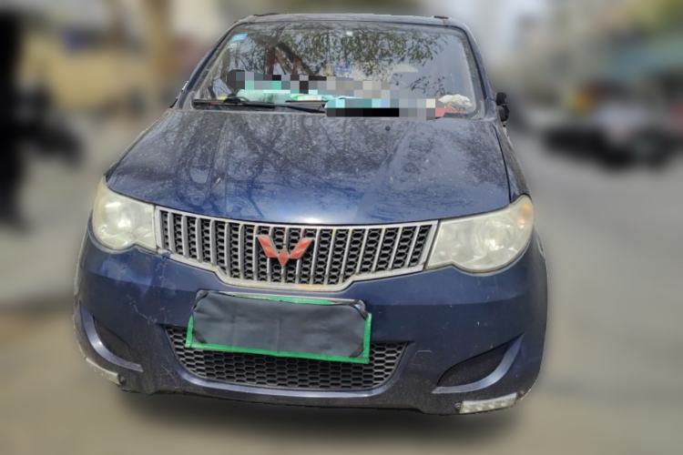 Used Wuling Hongguang 2014 1.5L Base Version Front
