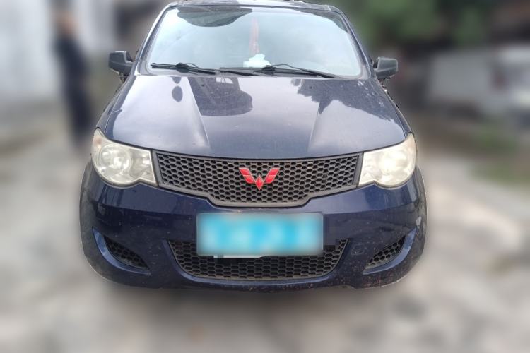 Used Wuling Hongguang 2014 1.2L Base Model China IV Front
