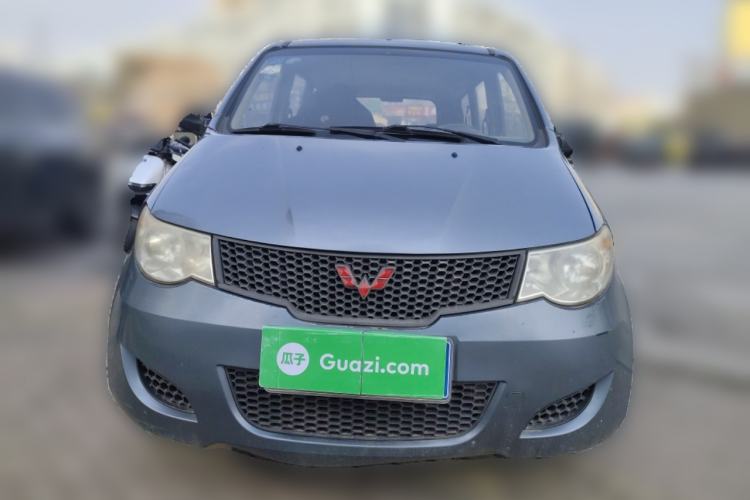 Used Wuling Hongguang 2014 1.5L Base Version Front