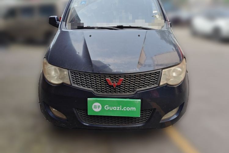 Used Wuling Hongguang 2014 1.2L Standard Model China IV Front