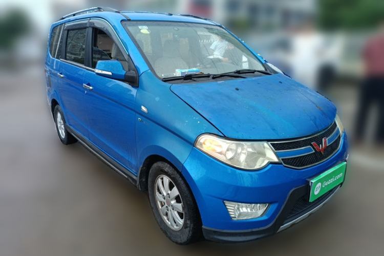 Used Wuling Hongguang 2014 1.5L S Luxury Model Front Right 45 Deg
