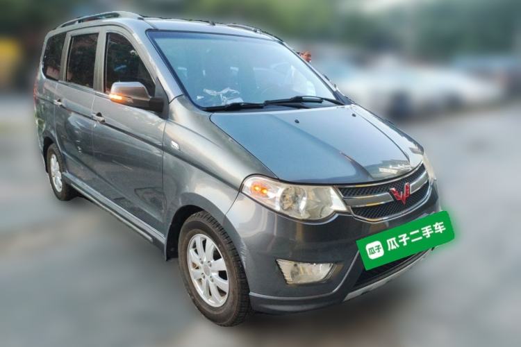 Used Wuling Hongguang 2014 1.5L S Standard Version Front Right 45 Deg