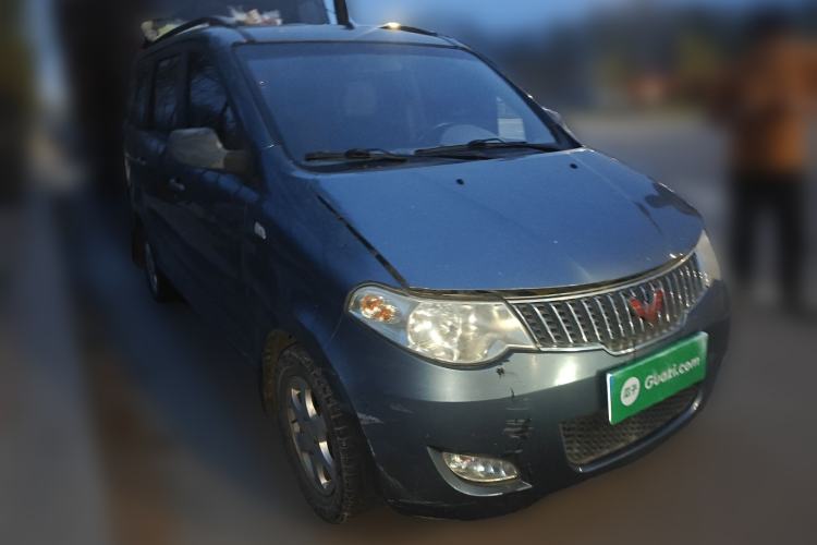 Used Wuling Hongguang 2014 1.2L Standard Model China IV Front Right 45 Deg