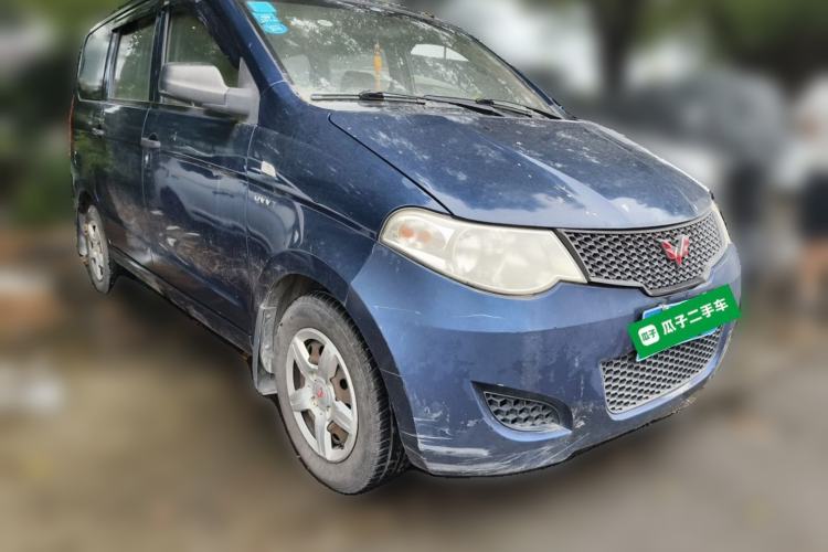 Used Wuling Hongguang 2014 1.5L Base Version Front Right 45 Deg