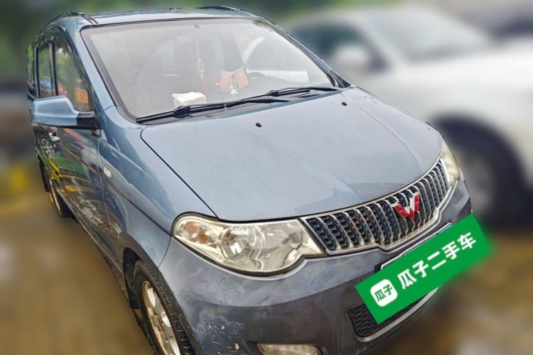 Used Wuling Hongguang 2014 1.5L Base Version Front Right 45 Deg