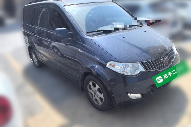 Used Wuling Hongguang 2014 1.5L Standard Version Front Right 45 Deg
