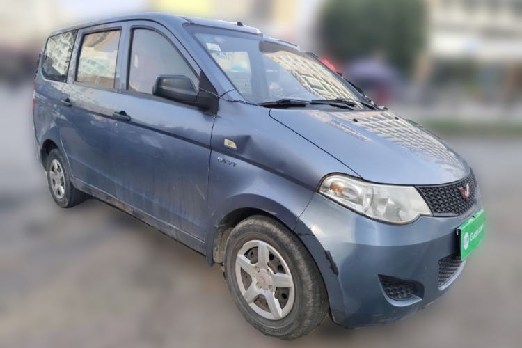 Used Wuling Hongguang 2014 1.5L Base Version Front Right 45 Deg