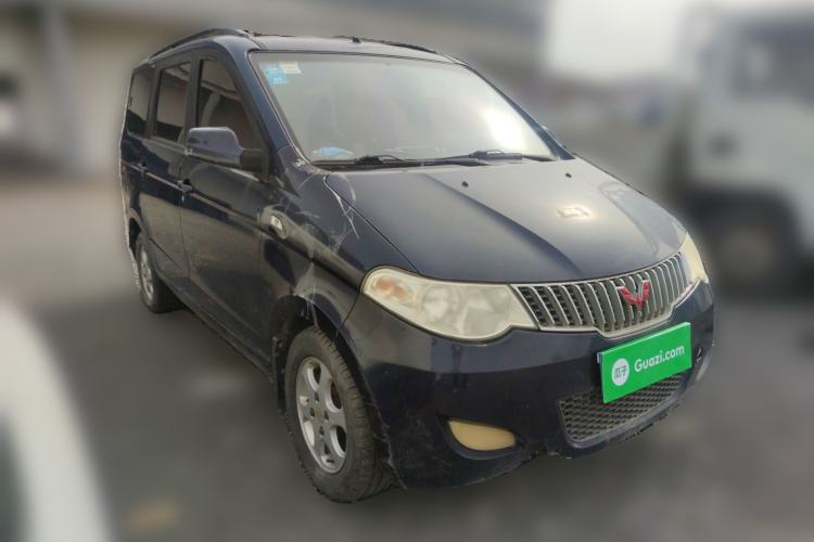Used Wuling Hongguang 2014 1.2L Standard Model China IV Front Right 45 Deg