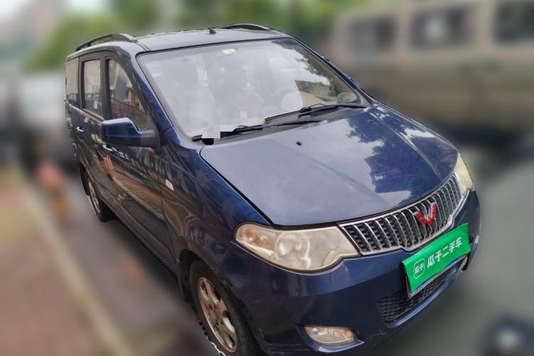 Used Wuling Hongguang 2014 1.2L Standard Model China IV Front Right 45 Deg