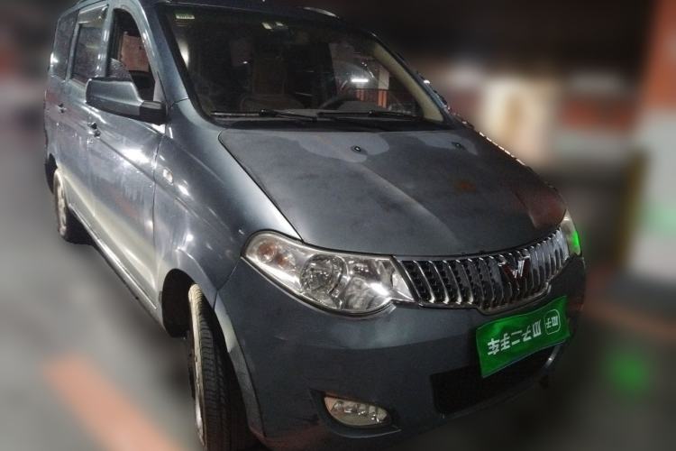 Used Wuling Hongguang 2014 1.2L Standard Model China IV Front Right 45 Deg