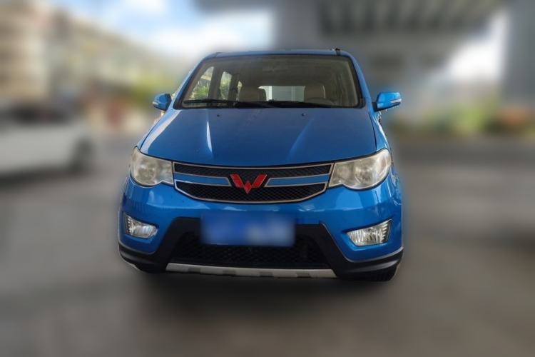 Used Wuling Hongguang 2014 1.5L S Luxury Model Front