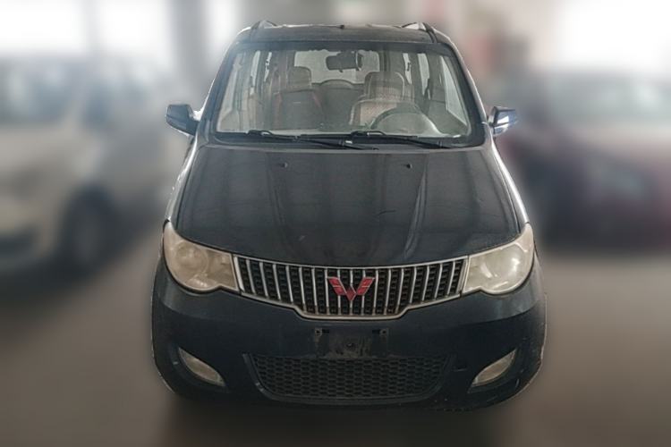 Used Wuling Hongguang 2014 1.2L Standard Model China IV Front