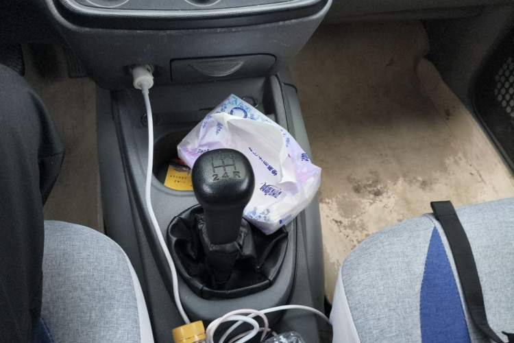 Used Wuling Hongguang 2014 1.5L Base Version Gear Lever