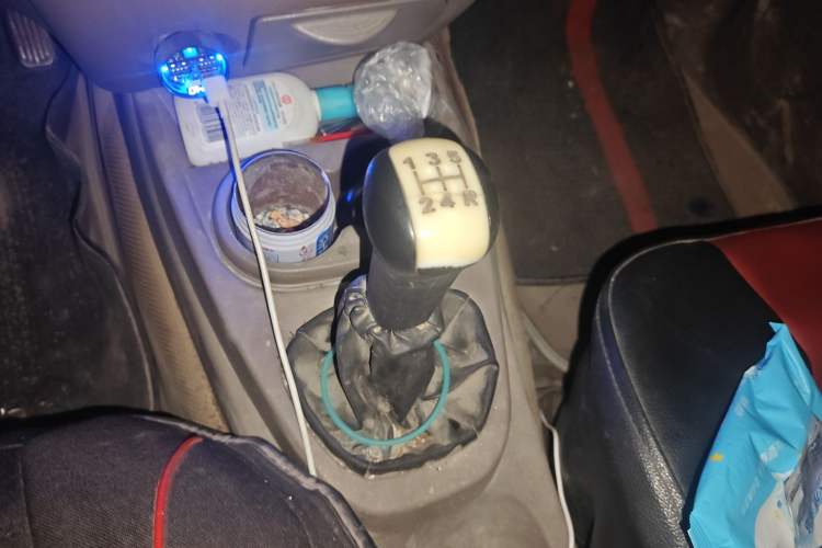 Used Wuling Hongguang 2014 1.2L Standard Model China IV Gear Lever