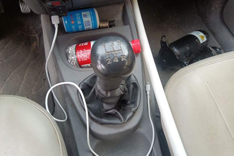 Used Wuling Hongguang 2014 1.2L Base Model China IV Gear Lever