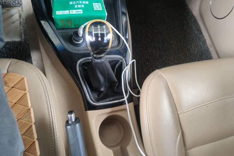 Used Wuling Hongguang 2014 1.5L S Luxury Model Gear Lever