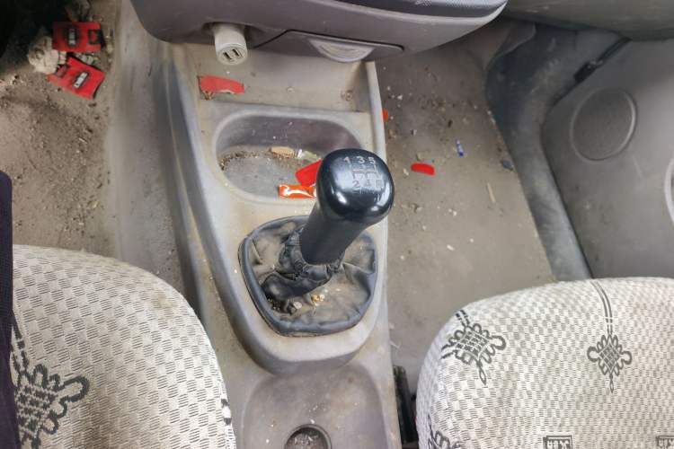 Used Wuling Hongguang 2014 1.2L Base Model China IV Gear Lever