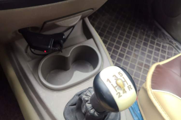 Used Wuling Hongguang 2014 1.2L Standard Model China IV Gear Lever