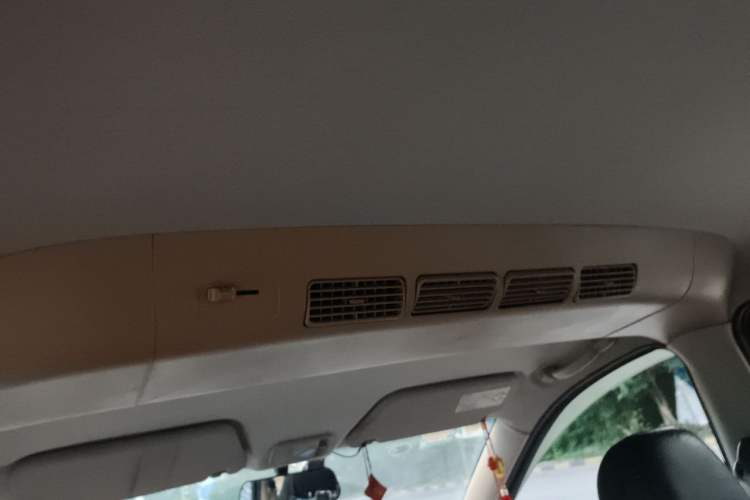 Used Wuling Hongguang 2014 1.2L S Standard Version China IV Standard Headliner