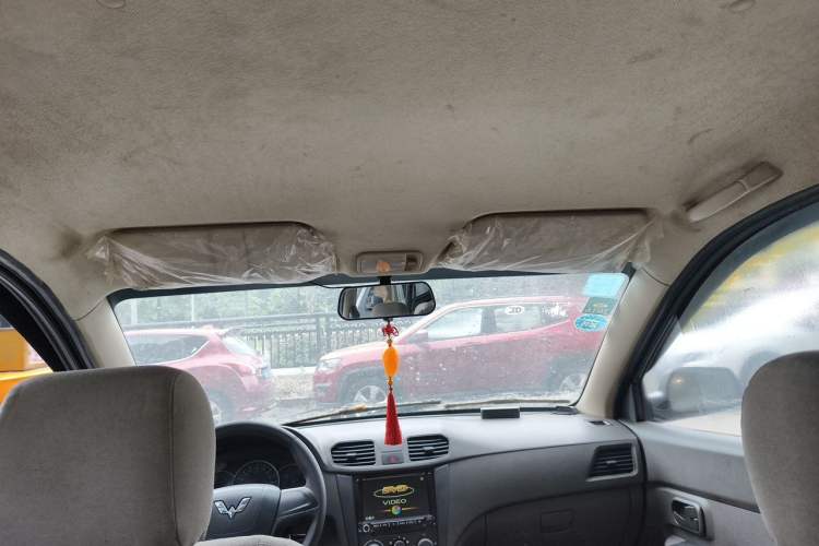 Used Wuling Hongguang 2014 1.5L Base Version Headliner