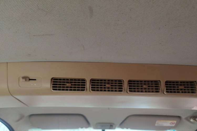 Used Wuling Hongguang 2014 1.2L Standard Model China IV Headliner