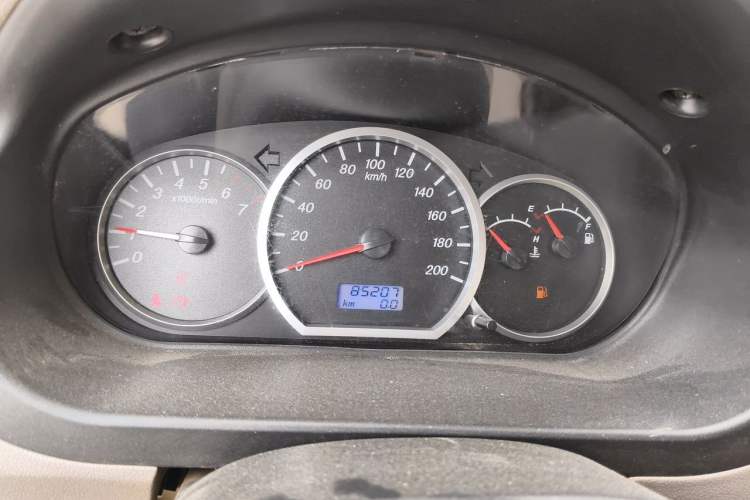 Used Wuling Hongguang 2014 1.2L Standard Model China IV Instrument Cluster