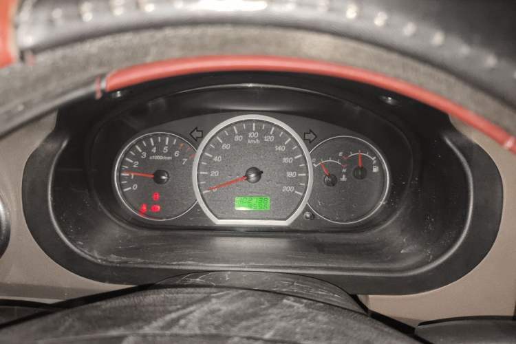 Used Wuling Hongguang 2014 1.2L S Standard Version China IV Standard Instrument Cluster
