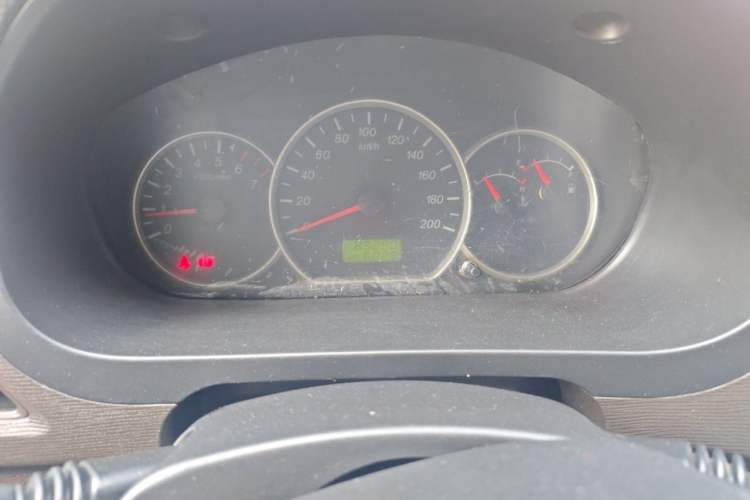 Used Wuling Hongguang 2014 1.2L Base Model China IV Instrument Cluster