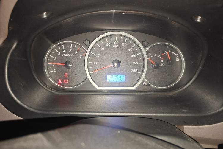 Used Wuling Hongguang 2014 1.2L Standard Model China IV Instrument Cluster