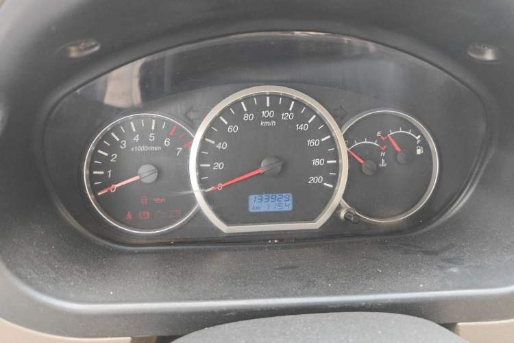 Used Wuling Hongguang 2014 1.5L Base Version Instrument Cluster