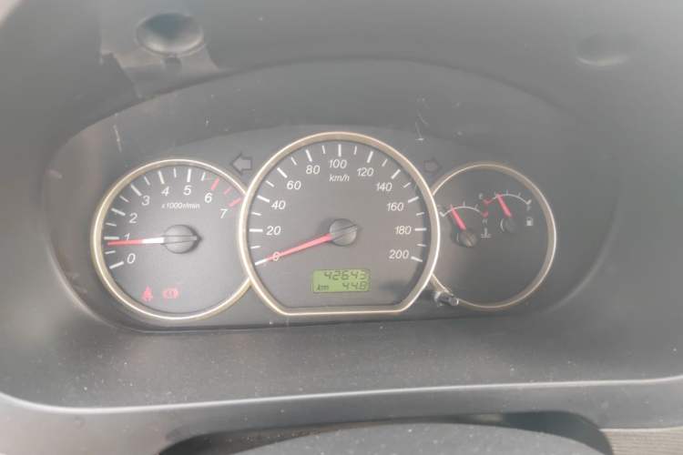 Used Wuling Hongguang 2014 1.5L Base Version Instrument Cluster