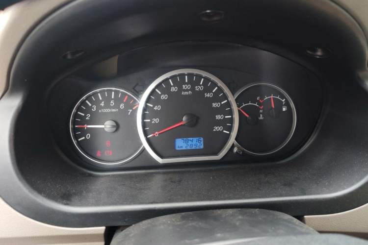 Used Wuling Hongguang 2014 1.2L Standard Model China IV Instrument Cluster