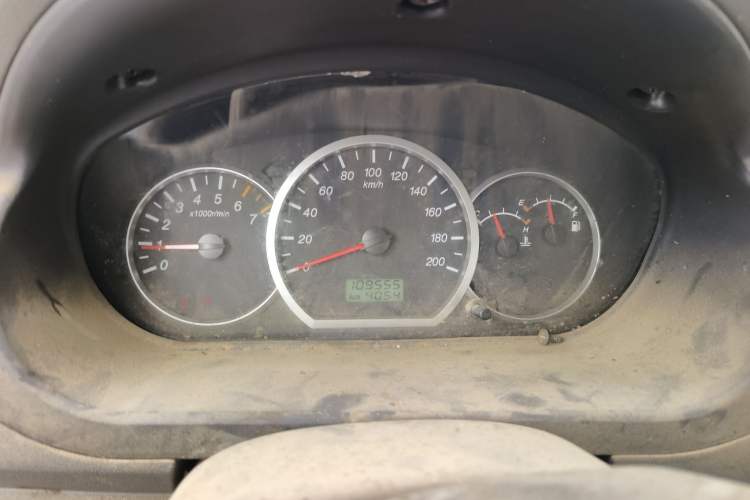 Used Wuling Hongguang 2014 1.2L Base Model China IV Instrument Cluster